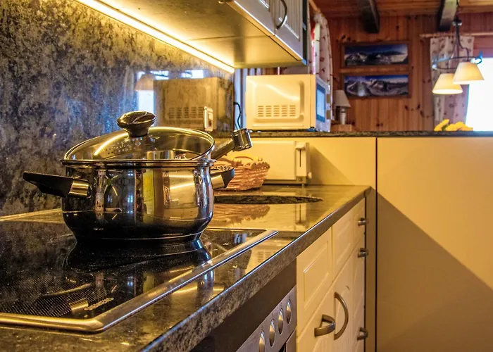 Chalé Mirabeau 6 By Interhome *